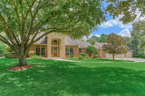 32510 Edgewater Drive, Magnolia, TX 77354