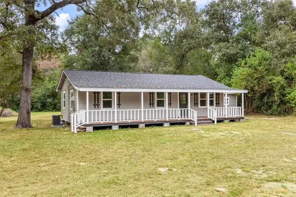 8627 S Fork Drive, Conroe, TX 77303