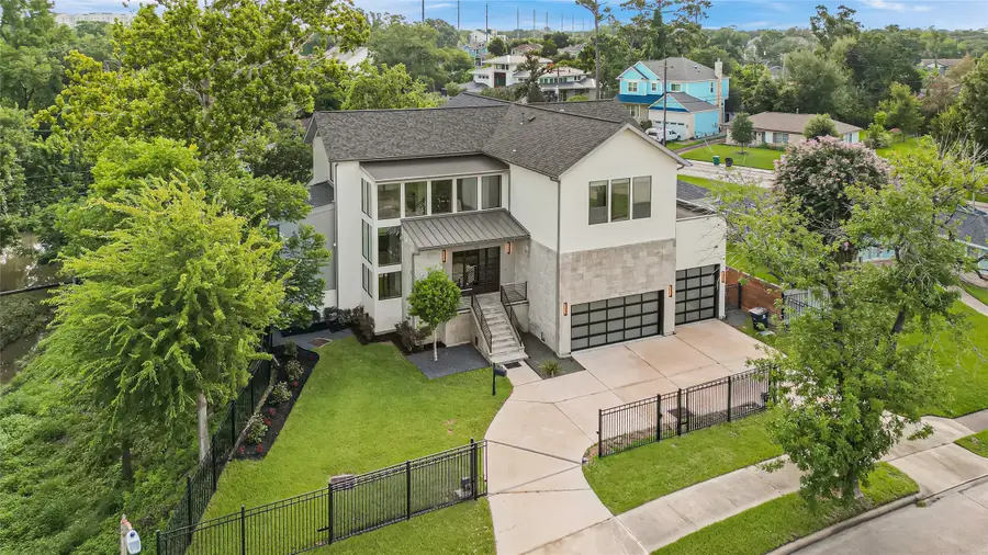 922 T C Jester Boulevard, Houston, TX 77008 - #2