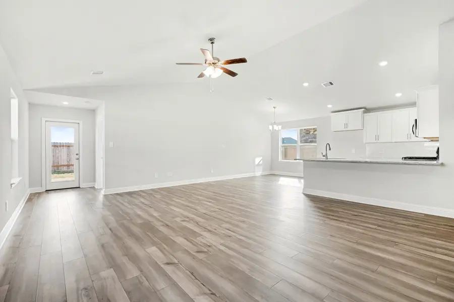 4401 West Bayou Maison Circle, Dickinson, TX 77539 - #2