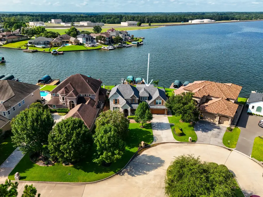 12353 Oak Cove Point, Conroe, TX 77304 - Image #2