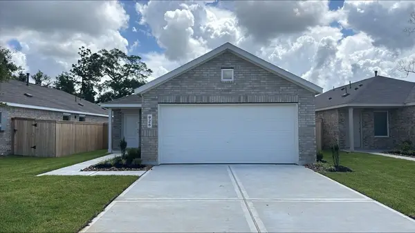 926 Capracotta Drive, Huffman, TX 77336