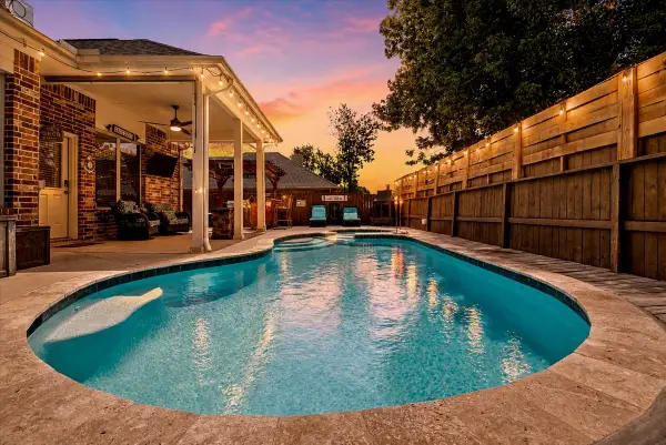 3726 Whisper Walk, Montgomery, TX 77356