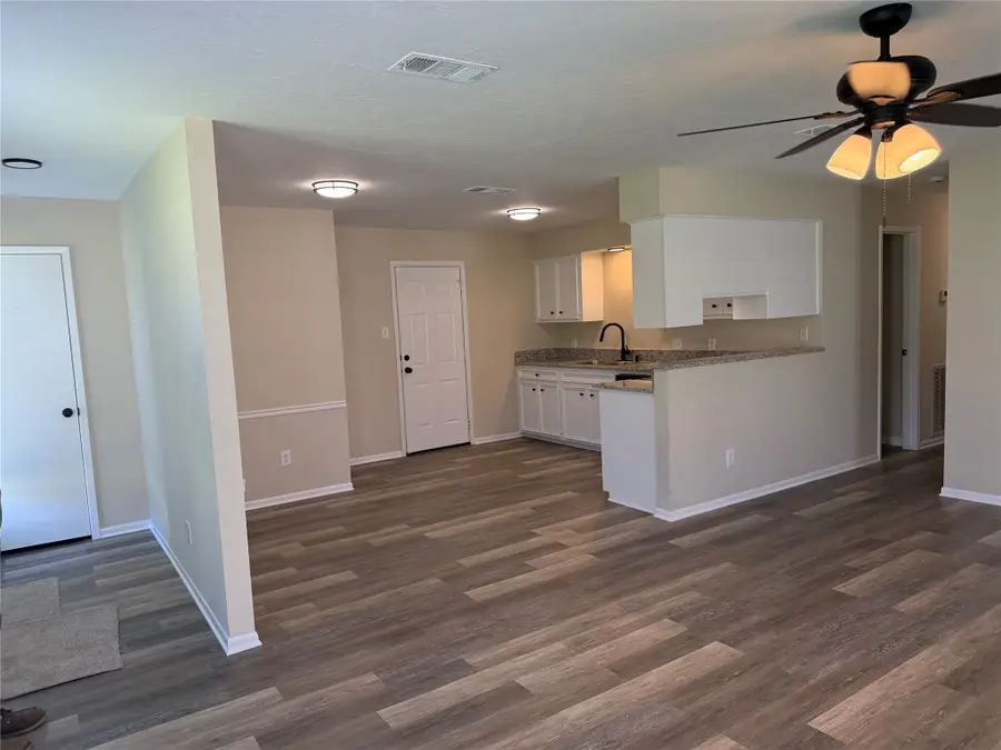 1707 Crest Hill Drive, Conroe, TX 77301 - #3
