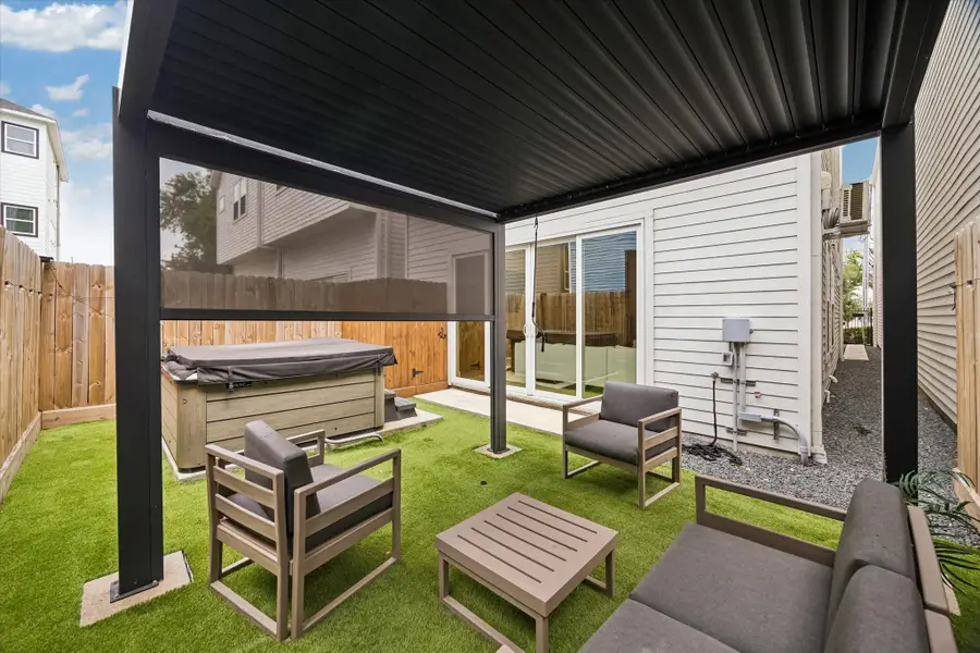 826 Nadine Street, Houston, TX 77009 - #3