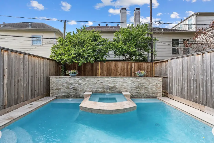 1303 W Bell Street, Houston, TX 77019 - #3