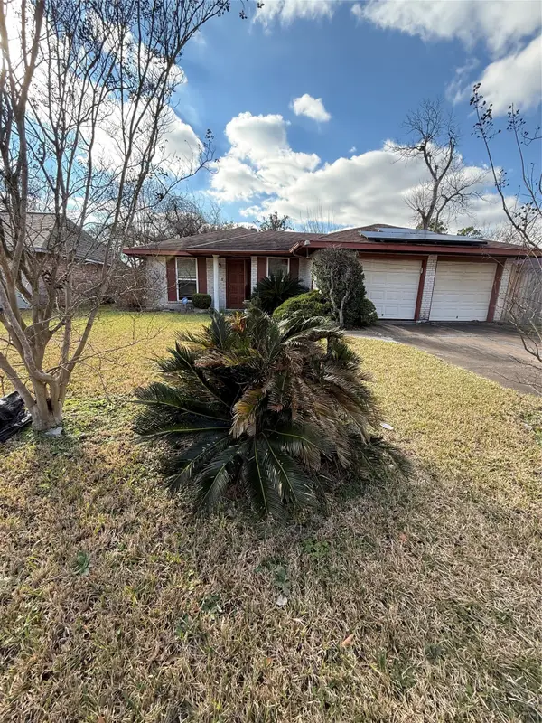 8839 Glenhouse Drive, Houston, TX 77088