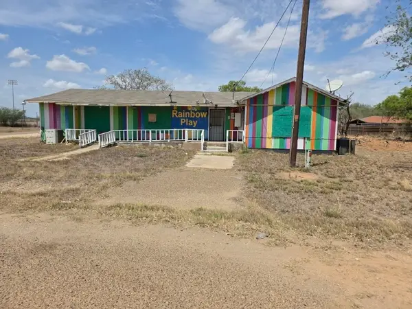 1001 N Avenue D, Bruni, TX 78344