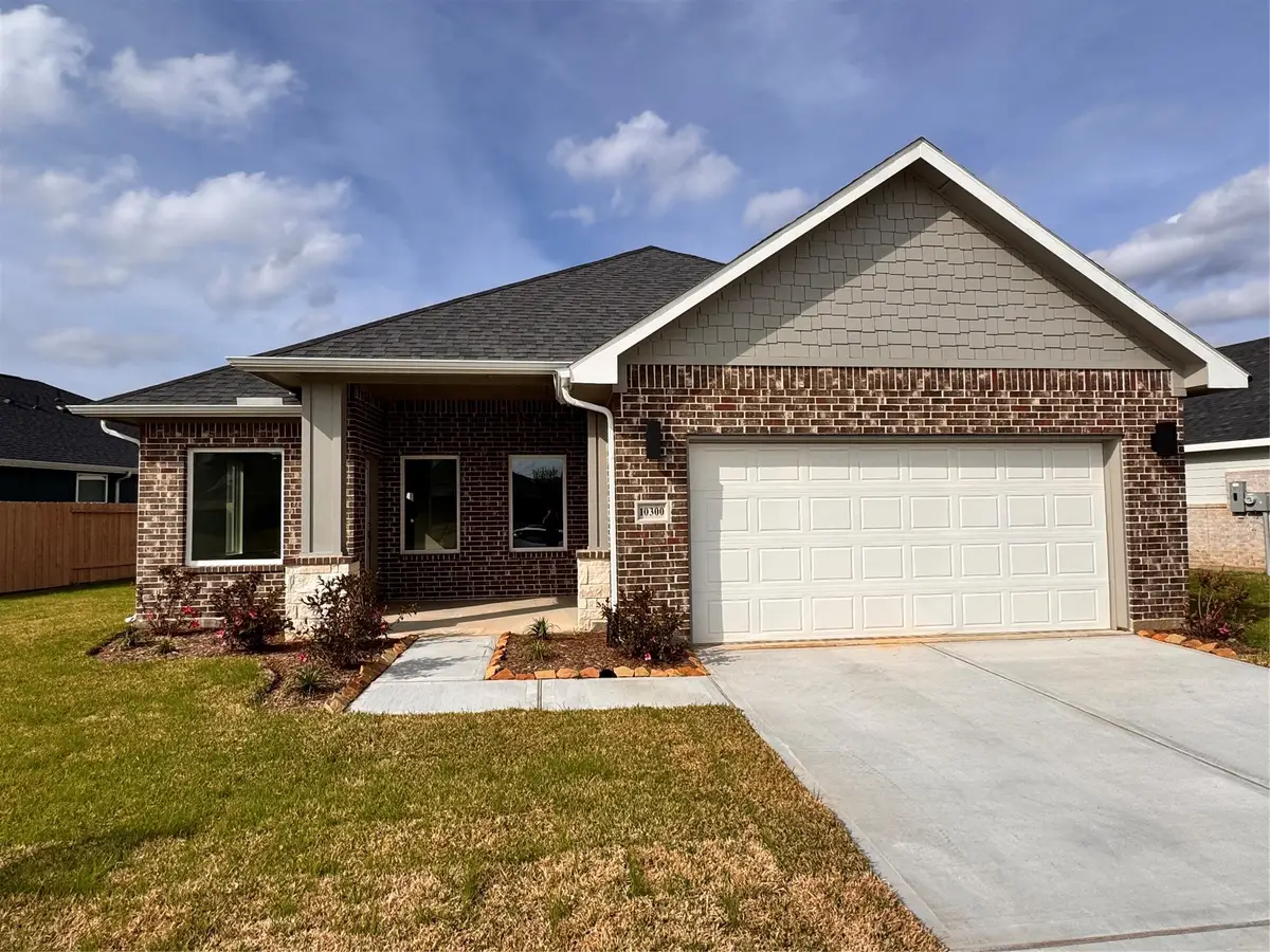 10300 Cabo Del Sol Drive, Cleveland, TX 77327 - #1