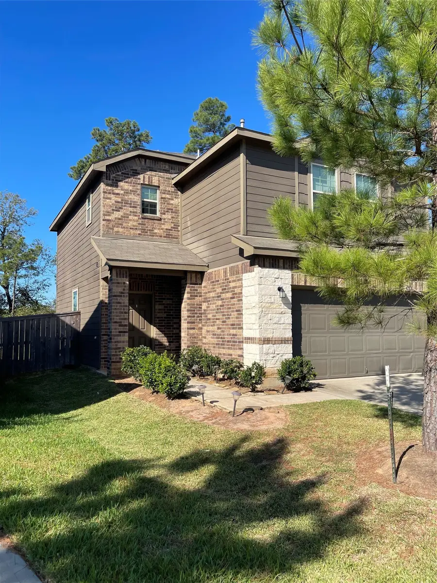 10405 Pineland Drive, Willis, TX 77378 - #2