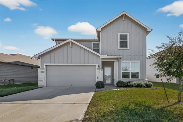 7202 Hobby Wind Ridge Drive, Houston, TX 77075