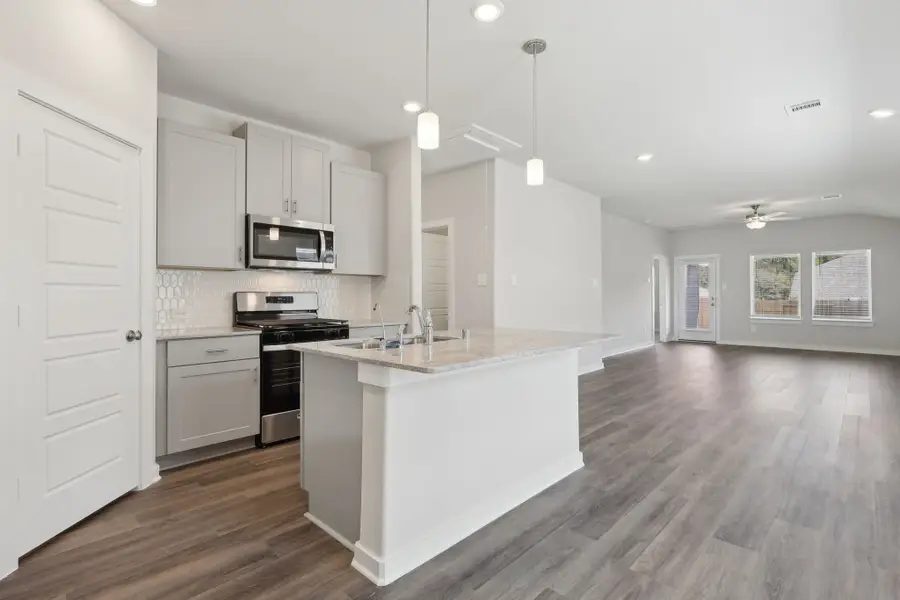 5617 Madden Lane, Houston, TX 77048 - Image #2