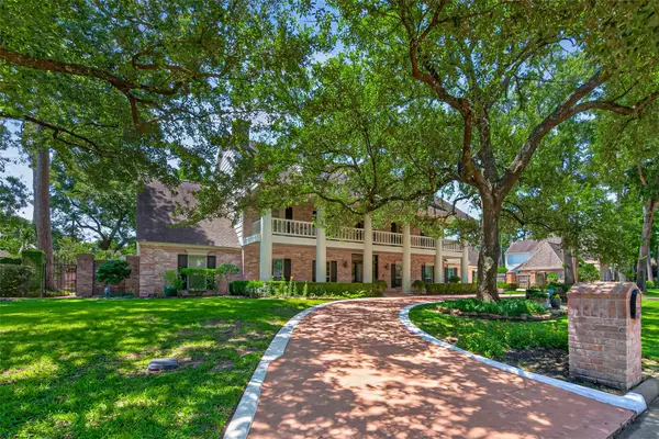 9303 Tranquil Park Drive, Spring, TX 77379