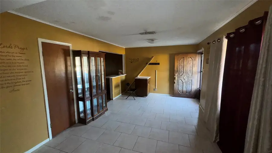 1913 Lincoln Drive, Orange, TX 77630 - #3