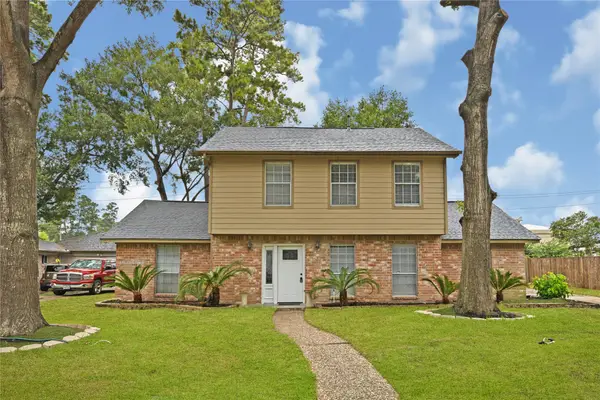 15239 Parkville Drive, Houston, TX 77068
