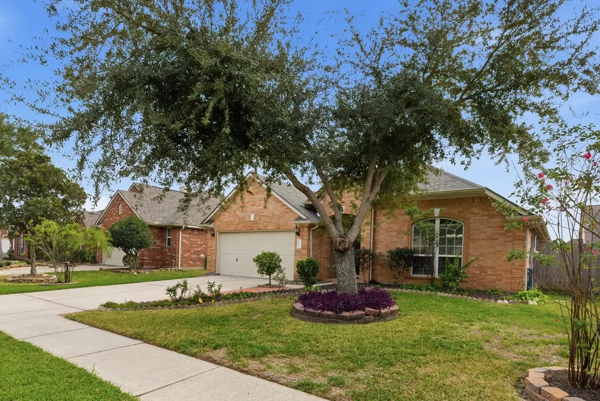 1318 Diamante Drive, Pasadena, TX 77504 - #1