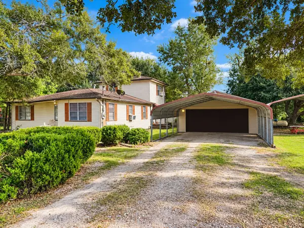 4710 Bailey Rd Road, Pearland, TX 77584