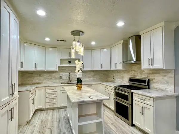 12223 Frazier River, Houston, TX 77050