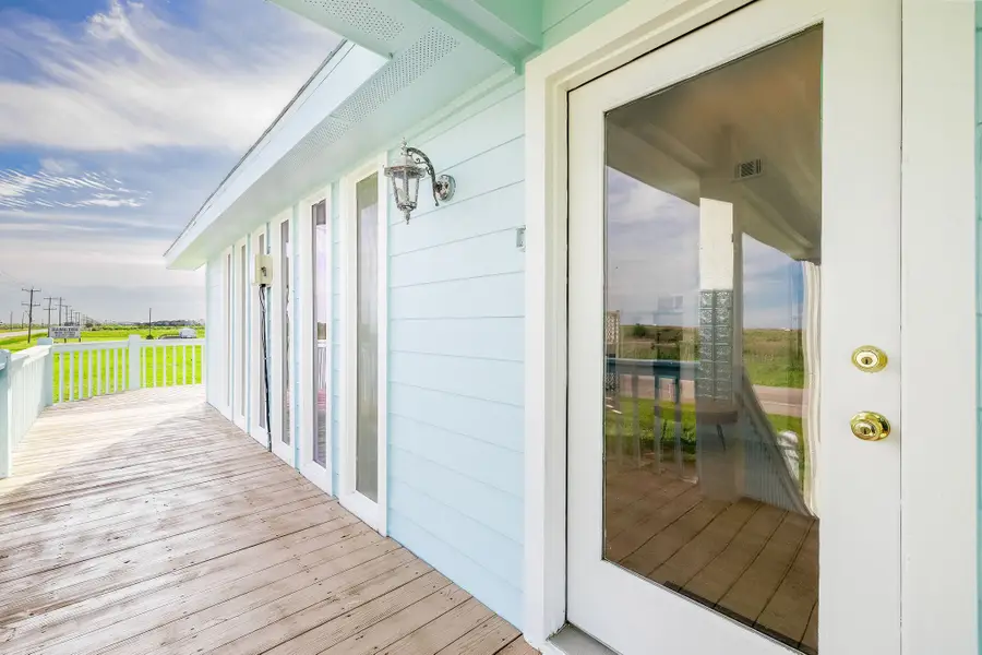3120 Hwy 87, Crystal Beach, TX 77650 - #3