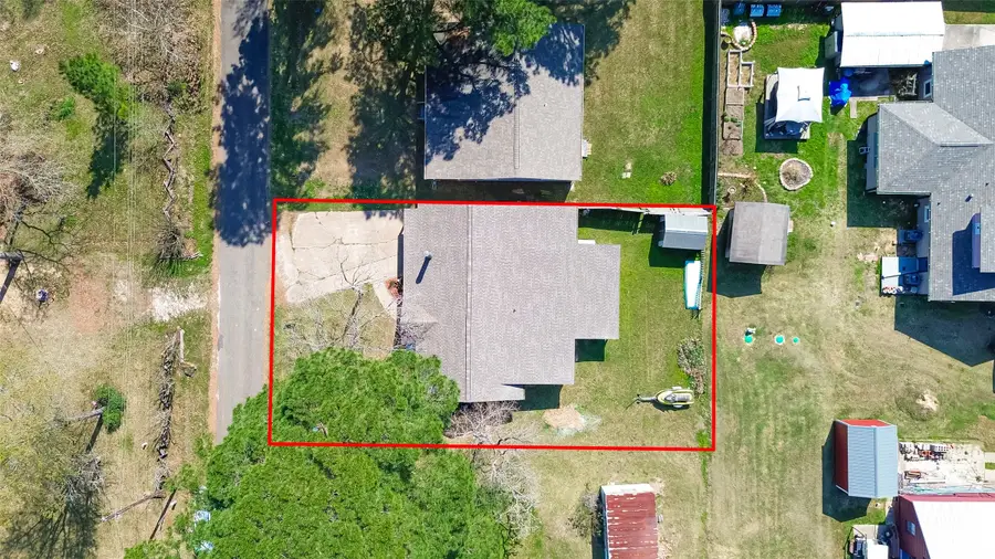 323 Lake Livingston Drive, Livingston, TX 77351 - #3