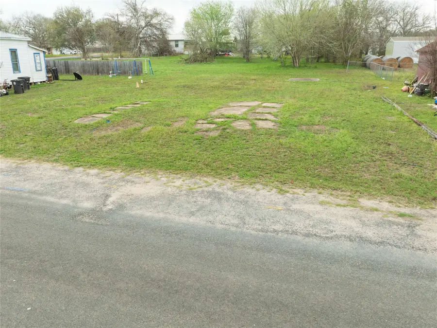 TBD Hillje Avenue, Schulenburg, TX 78956 - #2