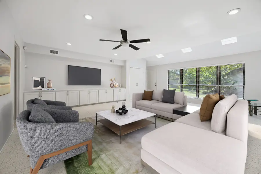 6115 Paisley Street, Houston, TX 77096 - Image #2