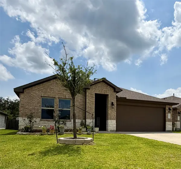 3410 Emerald Anchor Ln, Conroe, TX 77301