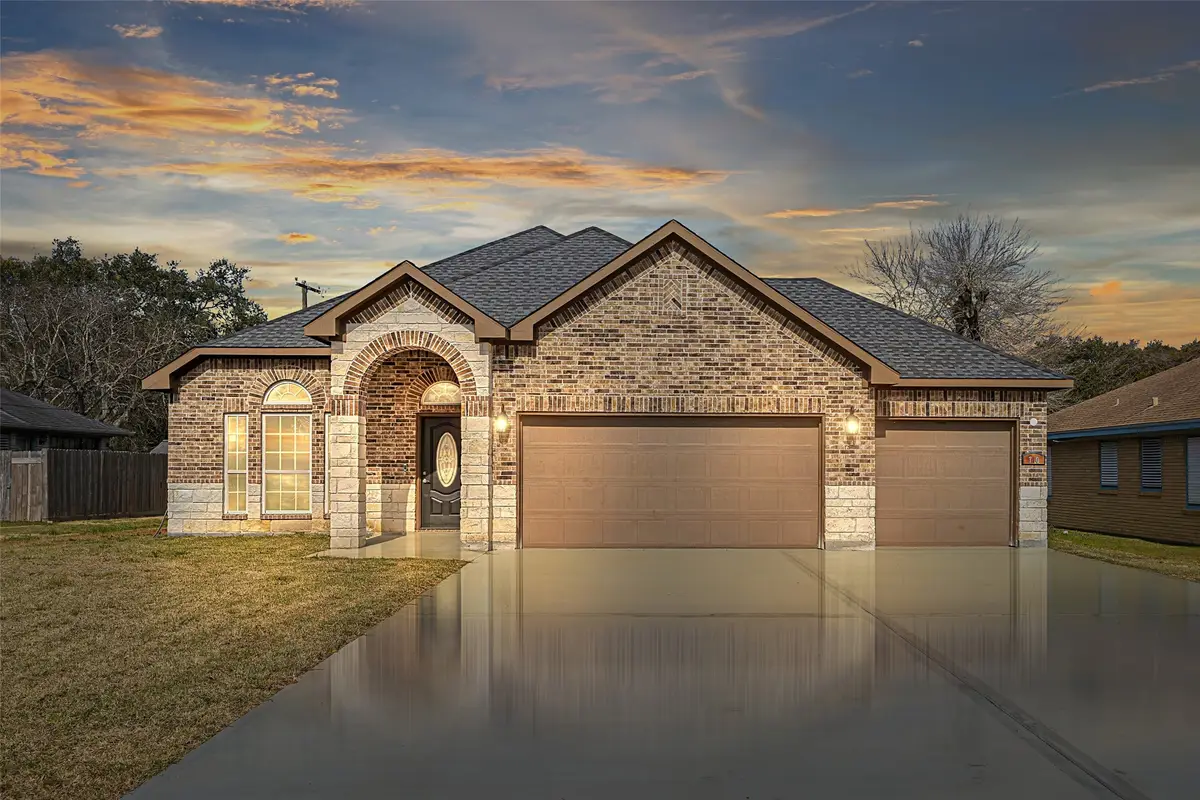 710 Hackberry Street, La Marque, TX 77568 - #1