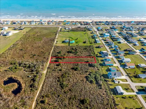4114 Seabird Drive, Galveston, TX 77554