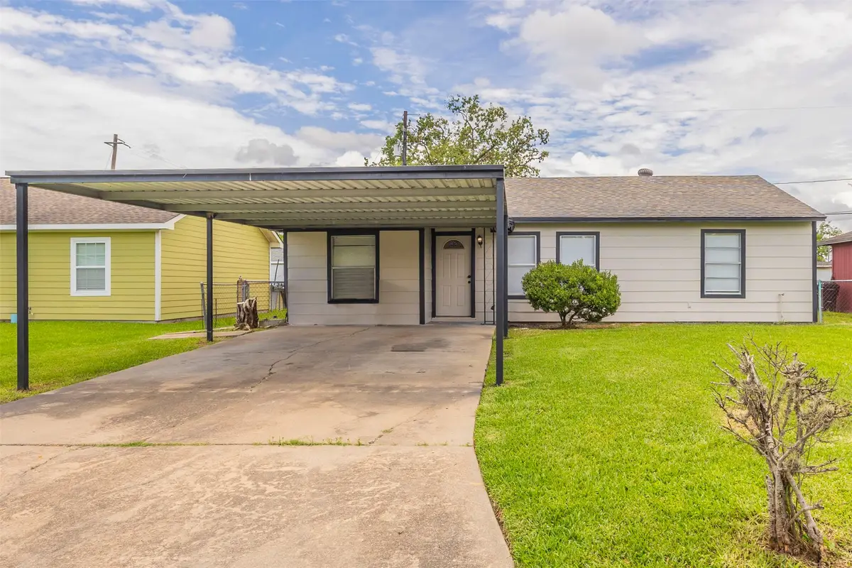 5007 Northridge Drive, Houston, TX 77033 - Image #1