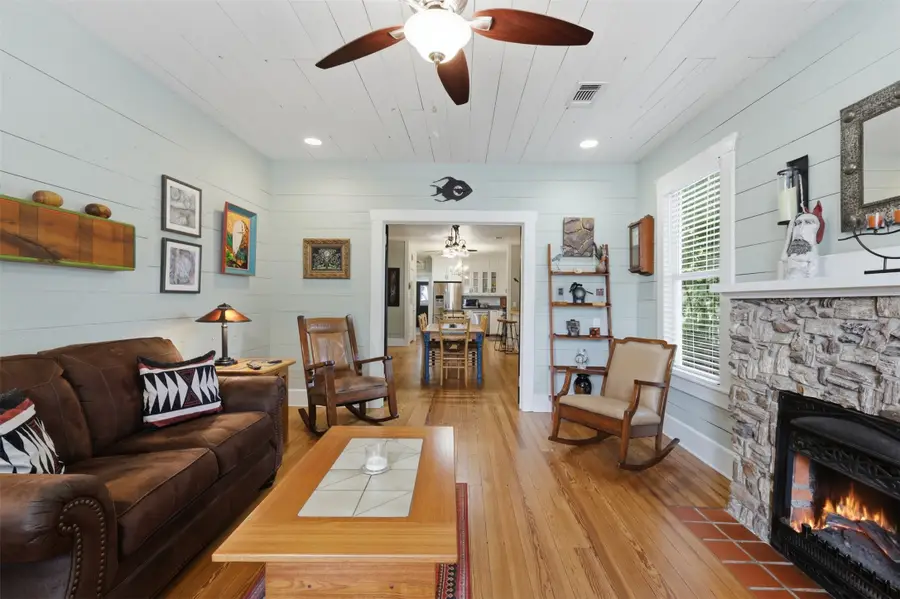 601 Gay Hill Street, Brenham, TX 77833 - #3