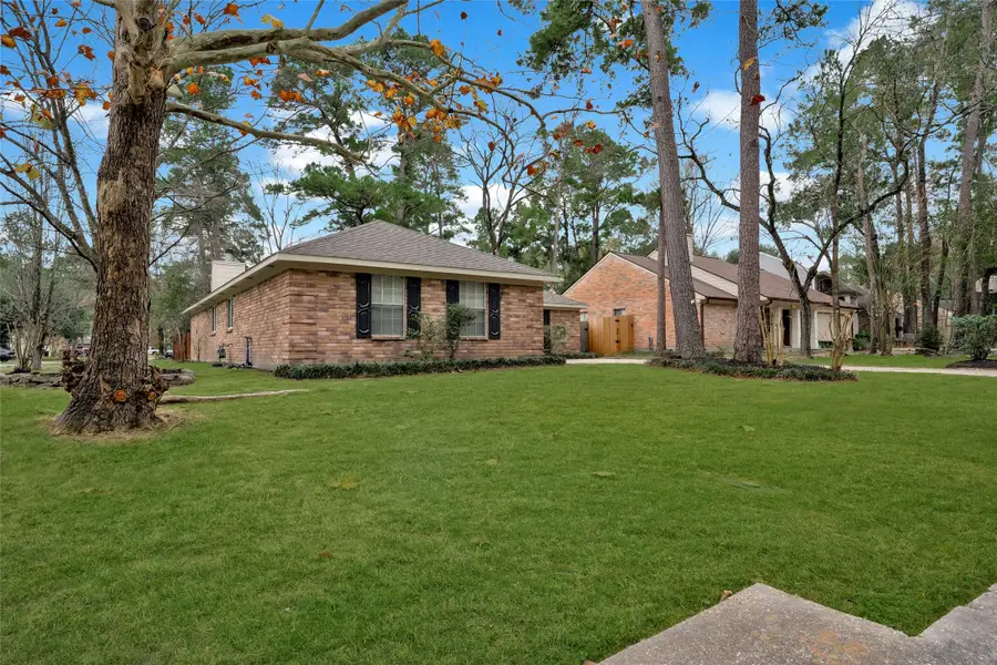 3 Still Corner Place, The Woodlands, TX 77381 - Image #2