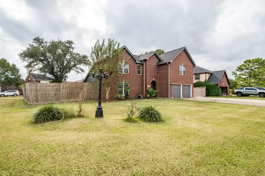 3401 Wood Fox Drive, Alvin, TX 77511 - #2