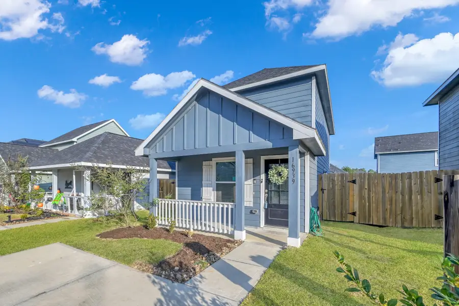 16939 Marie Village Drive, Conroe, TX 77306 - Image #2
