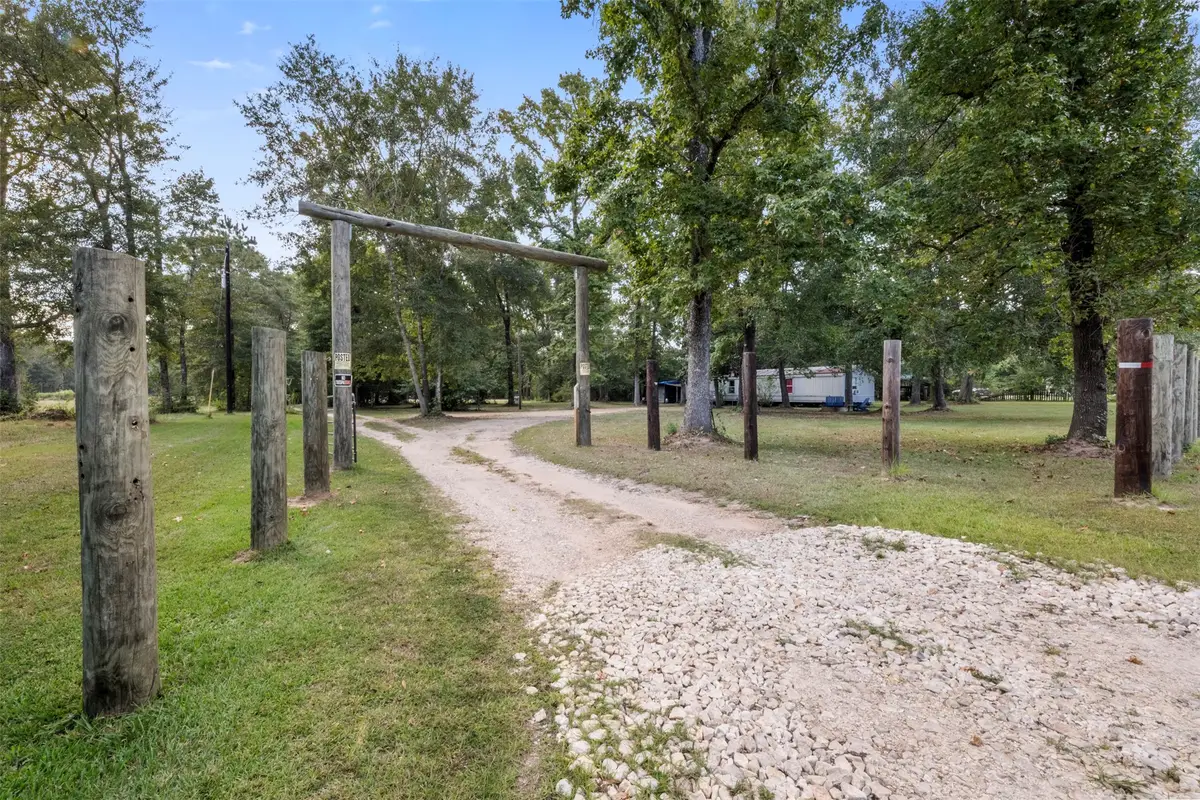 599 County Road 2230, Cleveland, TX 77327 - Image #1