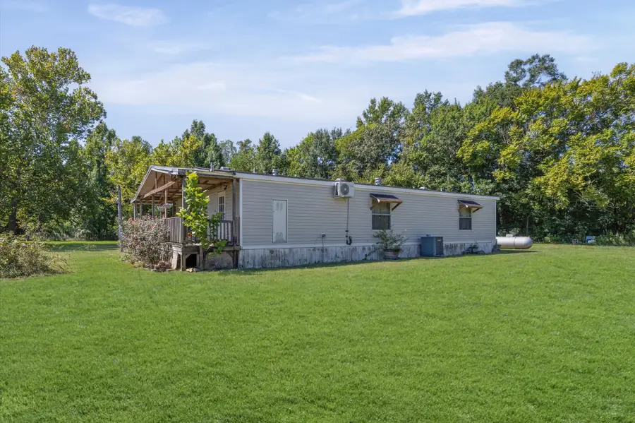 806 County Road 2112, Liberty, TX 77575 - Image #3