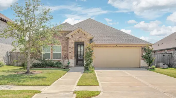 2618 Summer Indigo Trail, Pearland, TX 77089