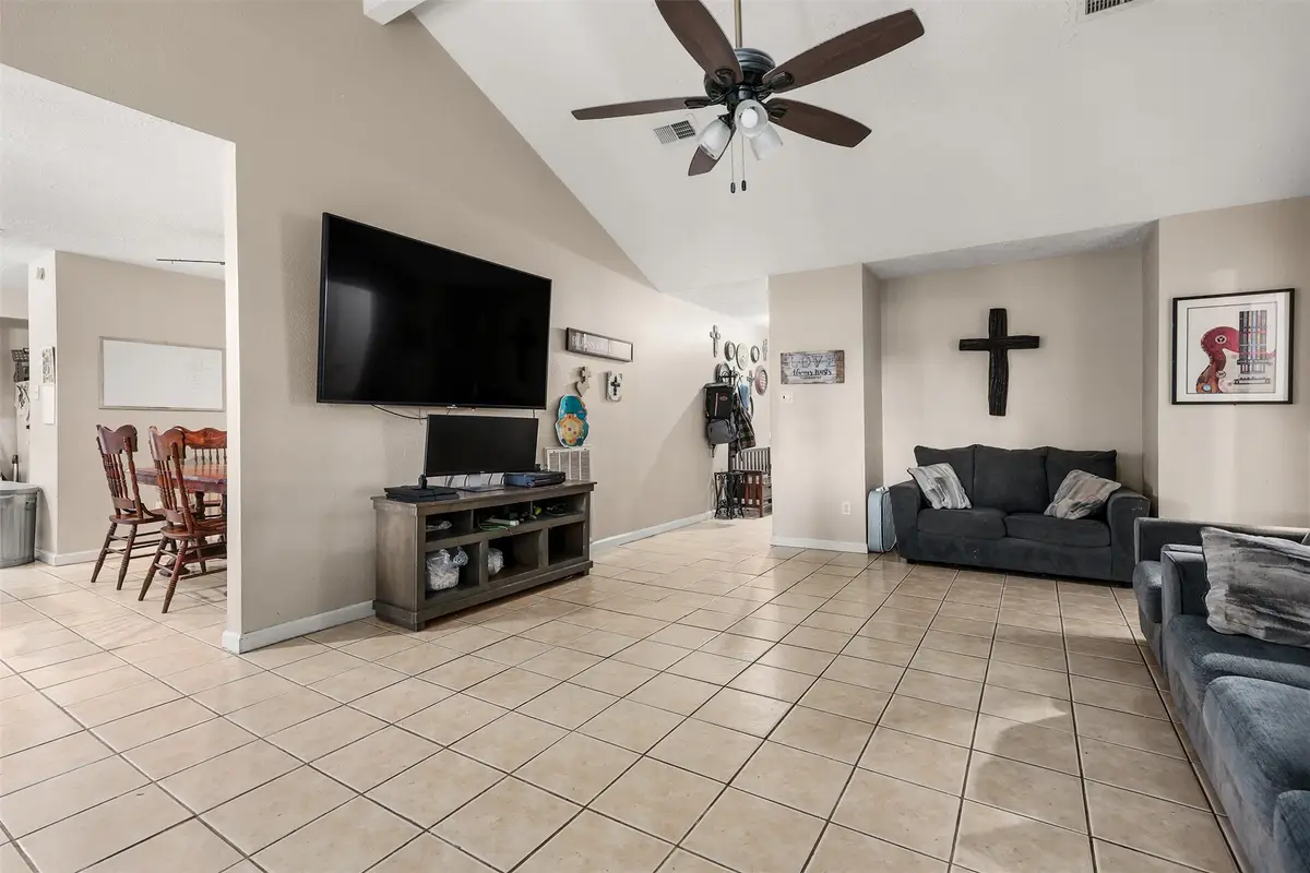 9838 Rocky Hollow Road, La Porte, TX 77571 - #1