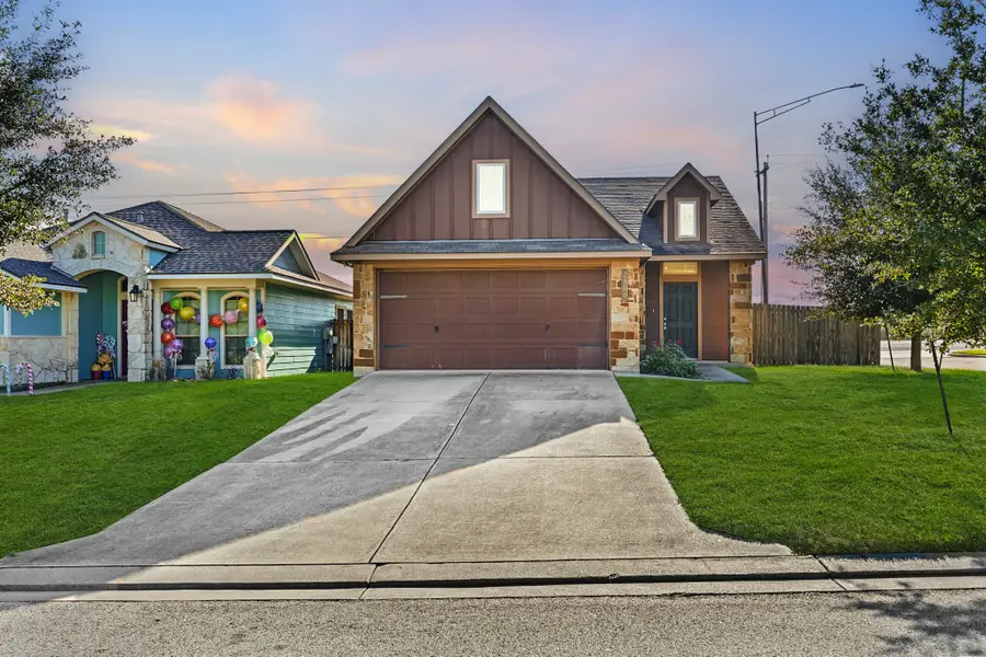 2800 Silver Oak Drive, College Station, TX 77845 - Image #2