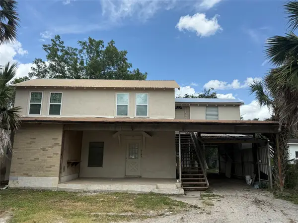 618 S 6th Street, Kenedy, TX 78119