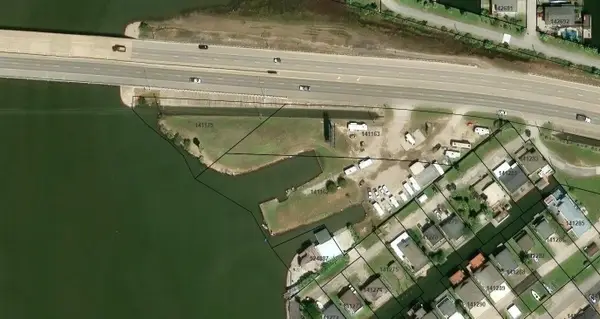 3401 Highway 6, Hitchcock, TX 77563