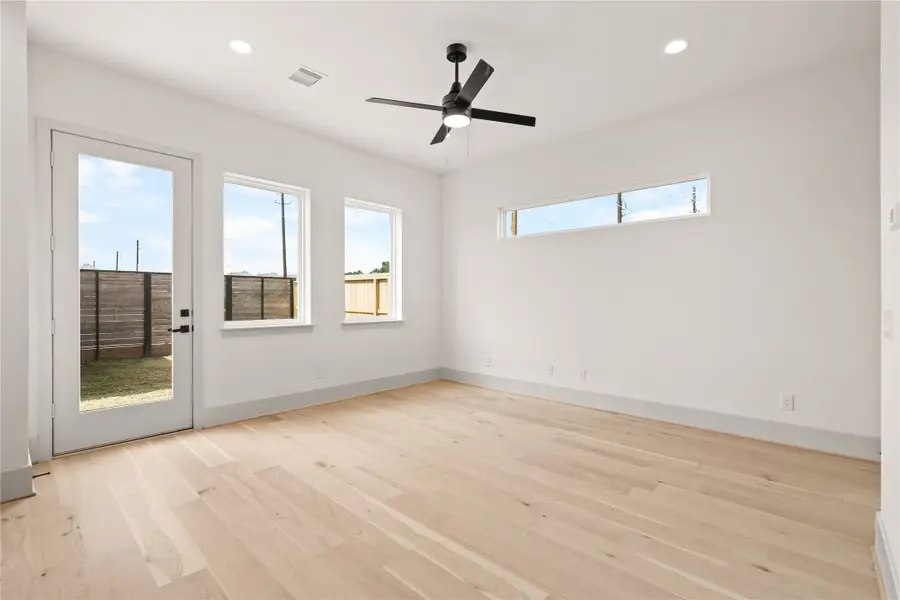 4006 Buffalo Moon Drive, Houston, TX 77045 - #3