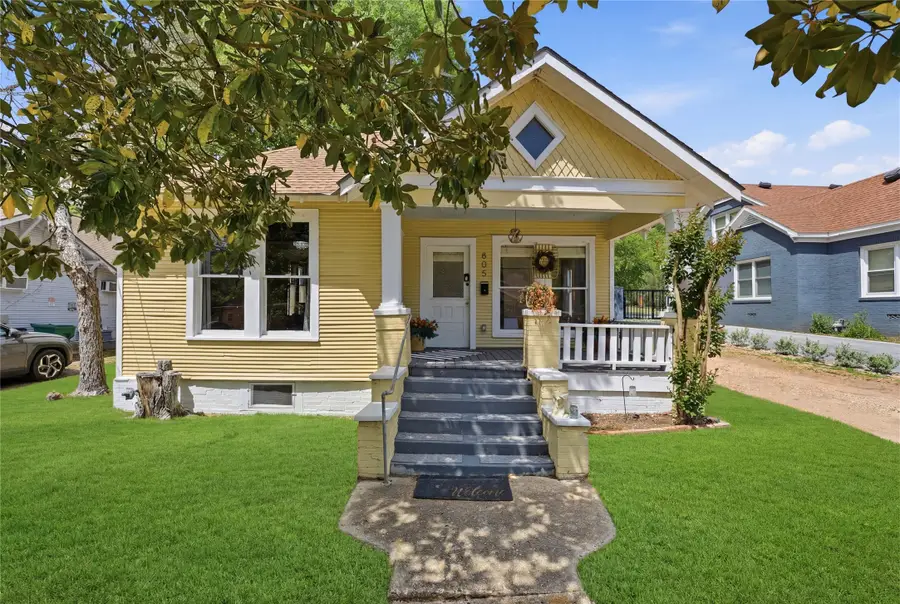 805 E Academy Street, Brenham, TX 77833 - #3