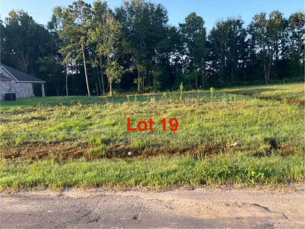 1081 Tarkington Timbers Drive, Cleveland, TX 77327