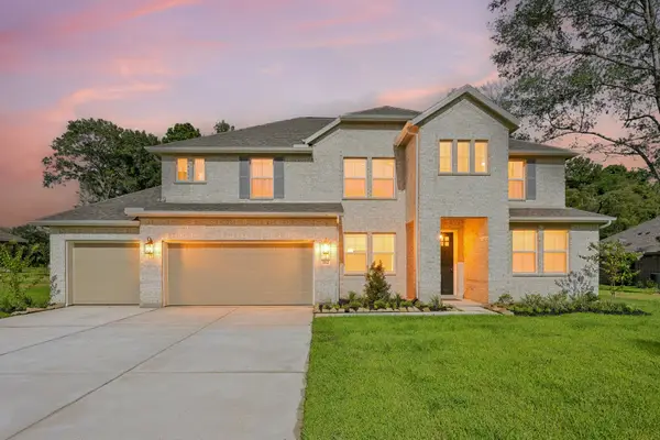 112 Roebuck Lane, New Waverly, TX 77358