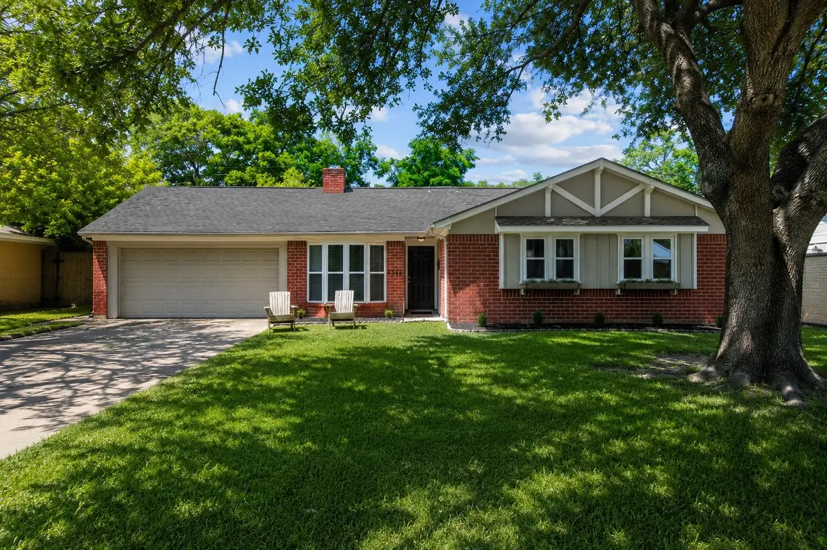 9314 Vickijohn Drive, Houston, TX 77031 - #1