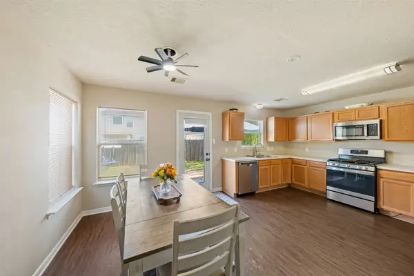 2914 Rustling Chestnut Street, Spring, TX 77389