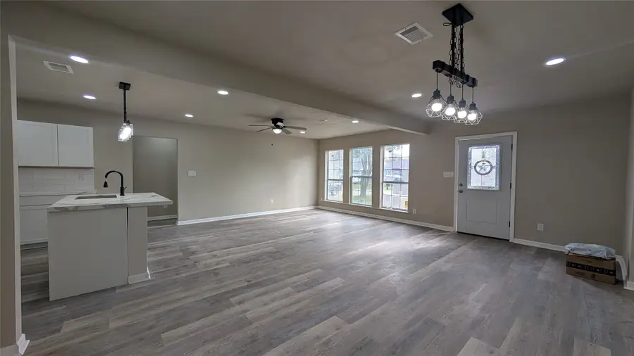 1120 17th Ave North, Texas City, TX 77590 - Image #2