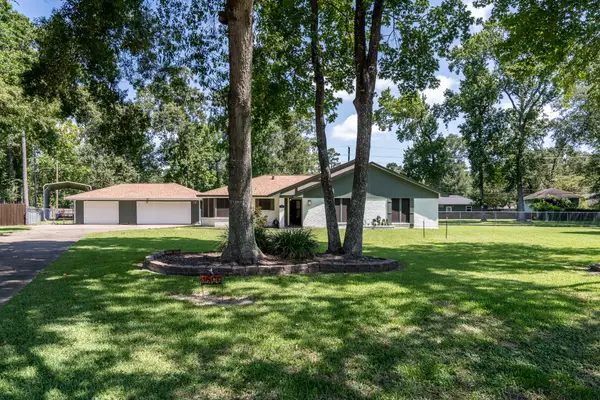 1506 Running Bear Trail, Crosby, TX 77532