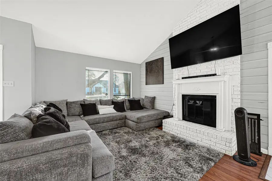 617 Canyon Springs Drive, La Porte, TX 77571 - #3